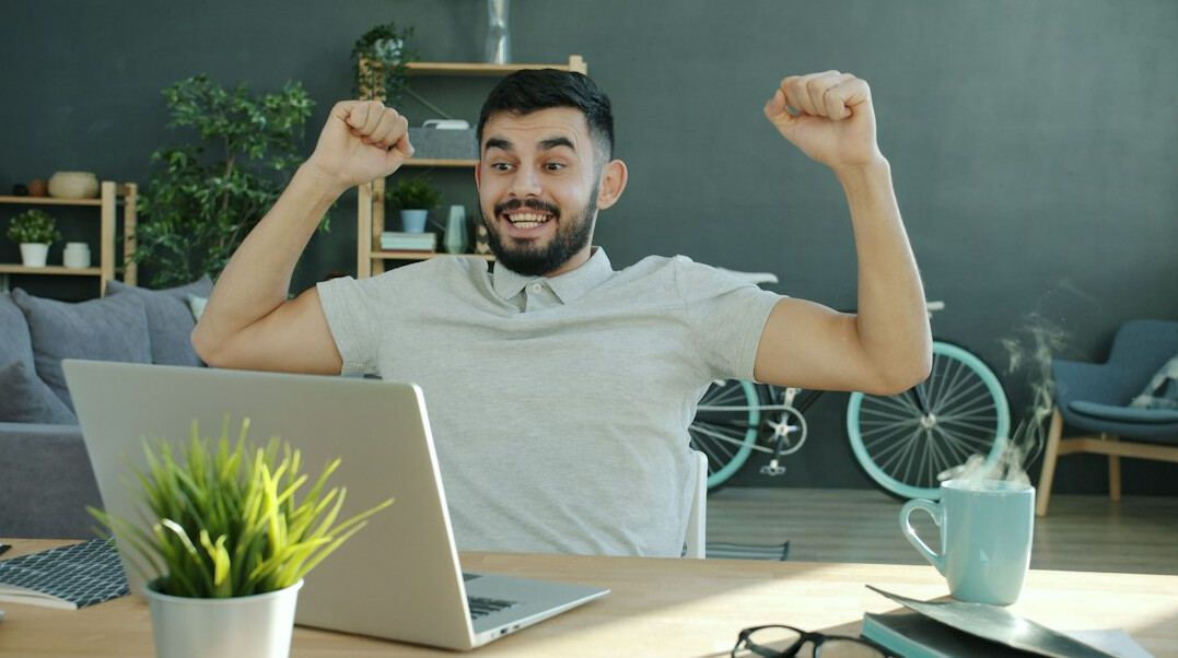 happy user finding specialist